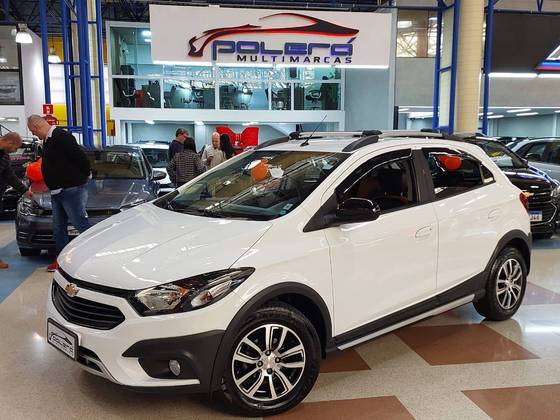 CHEVROLET ONIX 1.4 MPFI ACTIV 8V FLEX 4P AUTOMÁTICO CHEVROLET ONIX 1.4 MPFI ACTIV 8V FLEX 4P AUTOMÁTICO